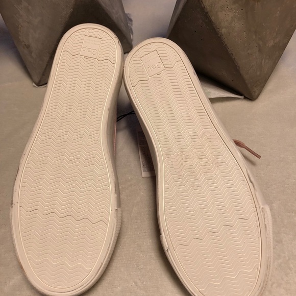 GAP rose gold shoes - Picture 6 of 8